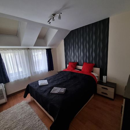 Merry&Car - Huge Balcony + Living Room + 2Br Budapeszt Zewnętrze zdjęcie